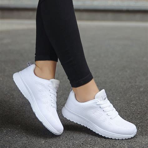 white casual sneakers women's.